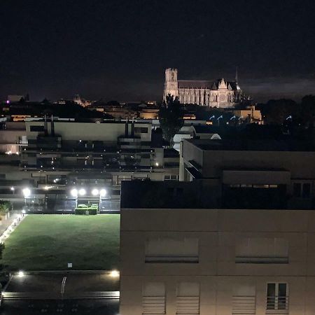 Apartamento Le Septieme - Vue Cathedrale - Saint Remi Reims Exterior foto