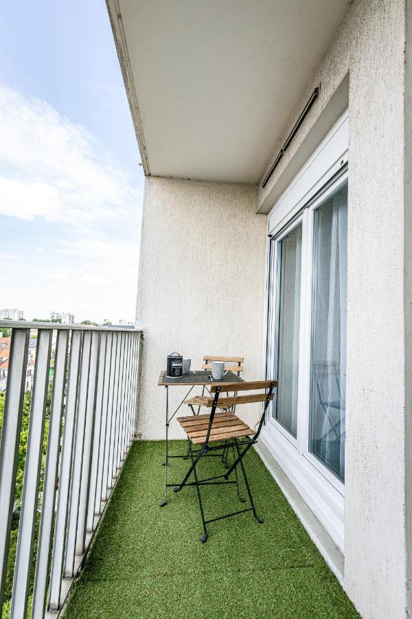 Apartamento Le Septieme - Vue Cathedrale - Saint Remi Reims Exterior foto